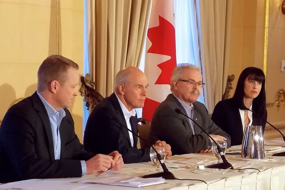 G3’s Karl Gerrand, CWB CEO Ian White, Agriculture Minister Gerry Ritz and CWB chief strategy officer Dayna Spiring (from left) announce G3’s $250 million plan to take a majority stake in CWB. (Dave Bedard photo)
