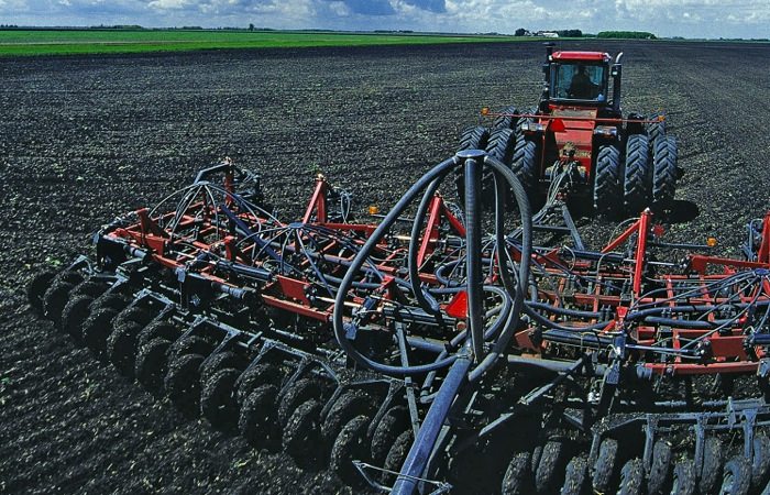 (Photo courtesy Canola Council of Canada)
