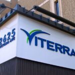 File photo outside Viterra’s downtown Regina office building. (Glacier FarmMedia photo by Dave Bedard)