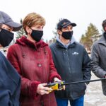 Federal Agriculture Minister Marie-Claude Bibeau (second from left) and Nate Horner (right), her Alberta counterpart, during a tour of Olds College’s Smart Farm on Thursday. (Photo: Olds College/Sergei Belski, www.oldscollege.ca)