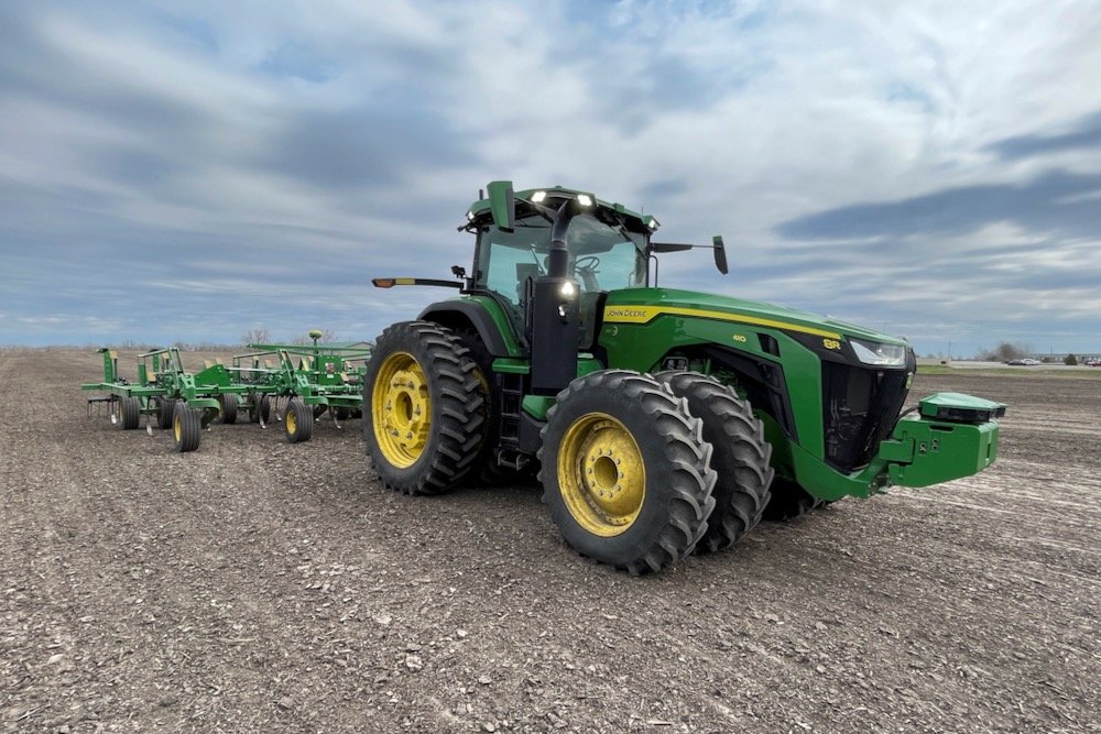 John Deere’s 8R autonomous tractor is pictured at Jensen Test Farm at Bondurant, Iowa, just northeast of Des Moines, on April 28, 2022. (Photo: Reuters/Bianca Flowers)
