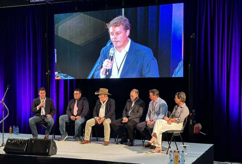 Kirk Wildman joined an esteemed international panel to discuss all things Angus. L to R: Moderator PJ Budler (U.S.), Kirk Wildman (Canada); Billy Estrada (Mexico), Mark McCully (U.S.); William McLaren (Scotland) and Erica Halliday (Australia).