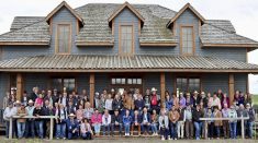 John Scott Productions at Longview, Alta., was one of the tours enjoyed by the World Charolais Congress delegates.