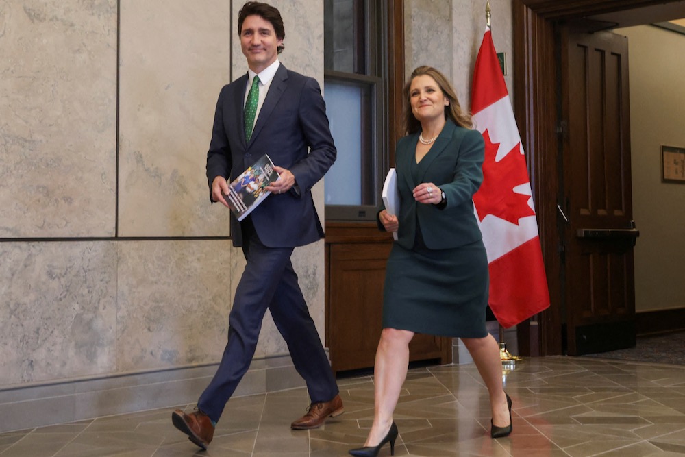 File photo of Chrystia Freeland with Prime Minister Justin Trudeau in Ottawa on March 28, 2023. (Photo: Reuters/Patrick Doyle)

