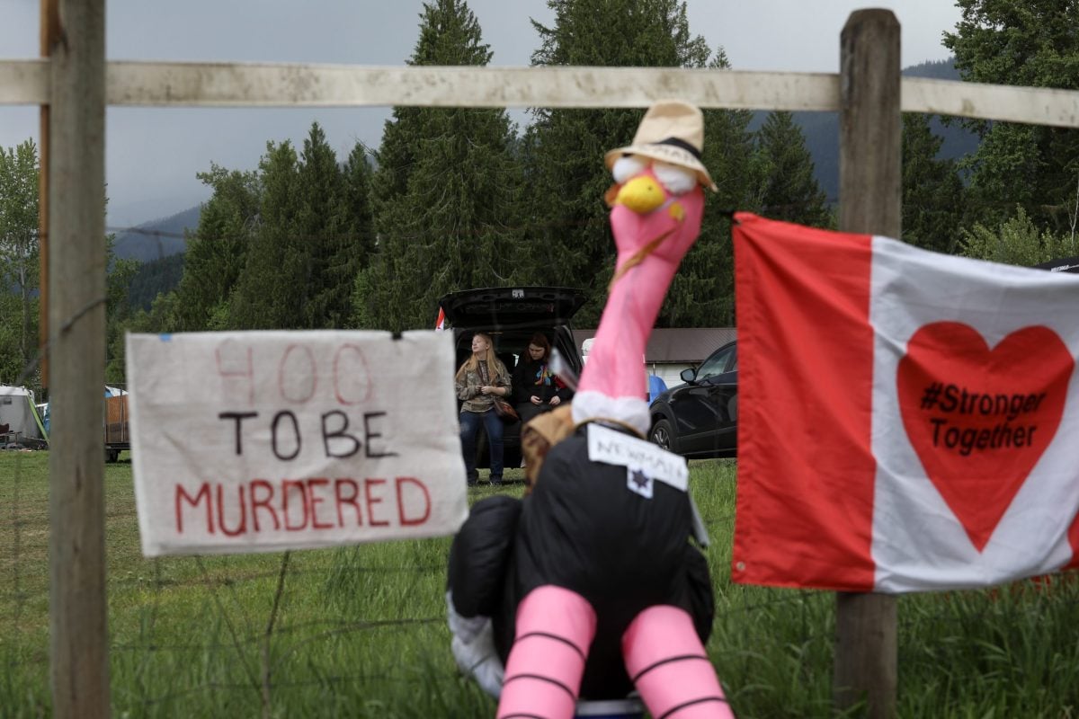 May 17, 2025, Edgewood, Bc, CANADA: Supporters set up camp at the Universal Ostrich Farms property in Edgewood, B.C., on Saturday, May 17, 2024. Hundreds of supporters flocked to the farm over the Victoria long weekend to protest the Canadian Food Inspection AgencyâÃôs order to cull 400 ostriches. Photo: Aaron Hemens/The Canadian Press via ZUMA Press