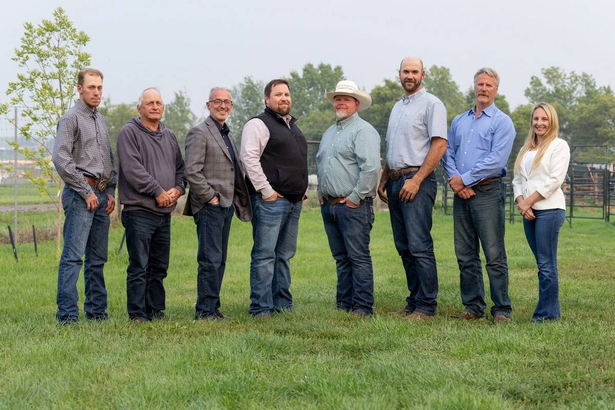 The 2025-26 Canadian Limousin Association board of directors. L to R: Wyatt Dyck, Travis Hunter, Michael Machan, Chad Homer, Dave Lawrence, Ashton Hewson, Terry Hepper and general manager Laura Ecklund. Photo: Supplied